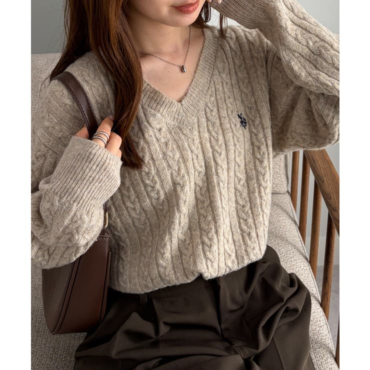 ベージュ | ＜U.S.POLOASSN.＞ワンポイントケーブルVニット | RANAN