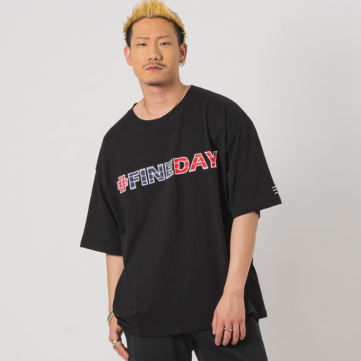 BLACK | アップリケロゴビッグシルエット Tシャツ | REGIEVO