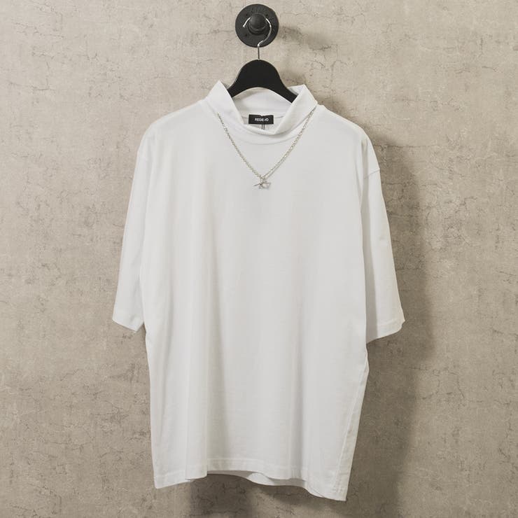 WHITE | ネックレス付きタートルTシャツ | REGIEVO