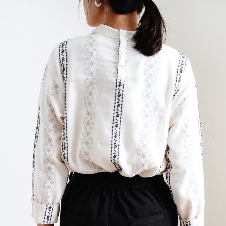 刺繍ブラウス 起毛コットン きれいめ[品番：RLCW0003950