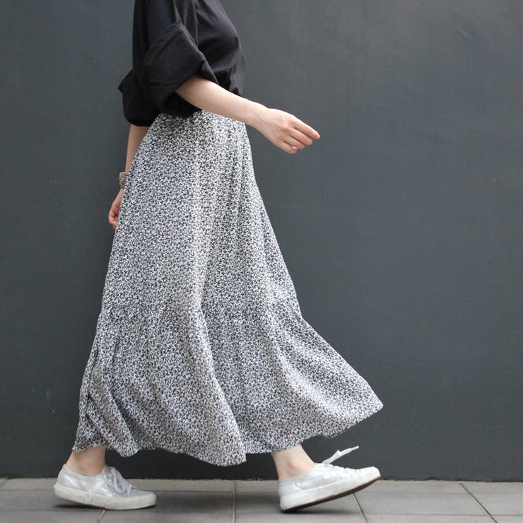 美品　soor ploom essential スカート　小花柄 美品 soor ploom essential スカート 小花柄 小花柄フレア