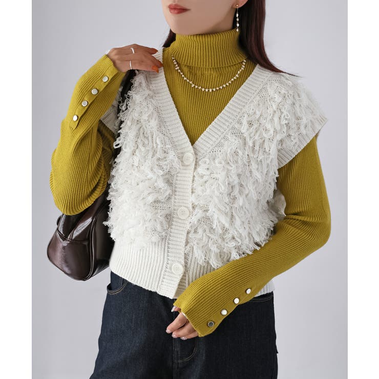 オフホワイト | 【レイヤードで体型カバー】フリンジニットベスト／大人カジュアル／春／Vネック | Riberry