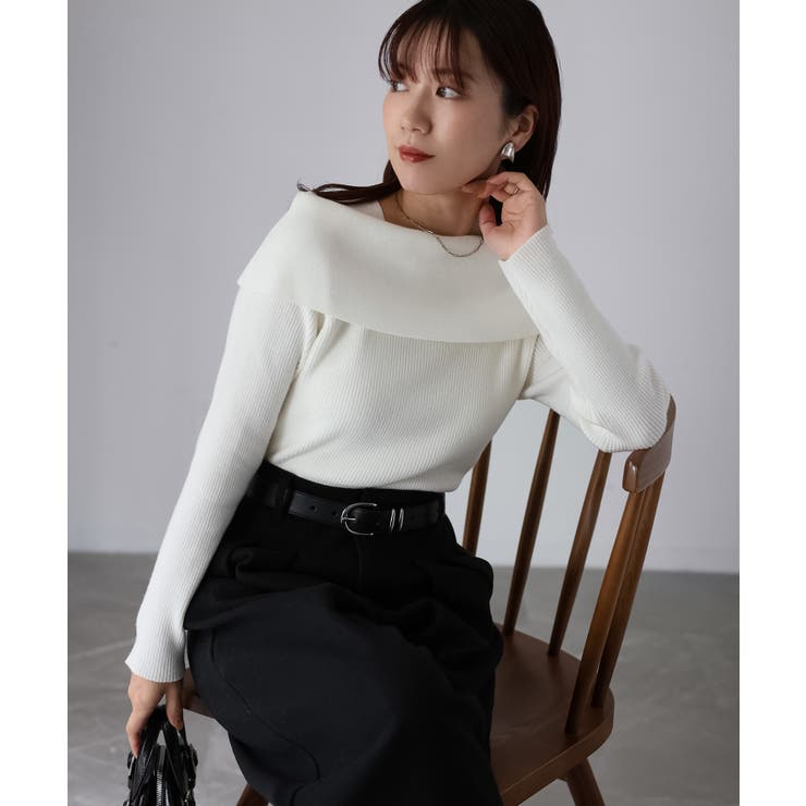 オフホワイト | アシメオフショルニット | Riberry