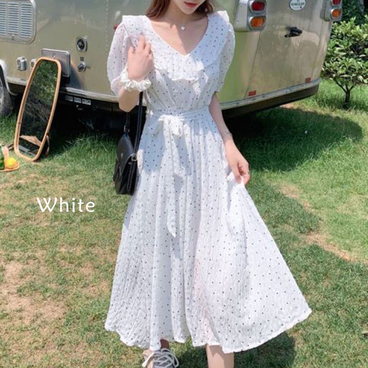 華やかなフリルのワンピースです❣ ふんわり華やか。ドット柄フリルワンピース 水玉 ロング