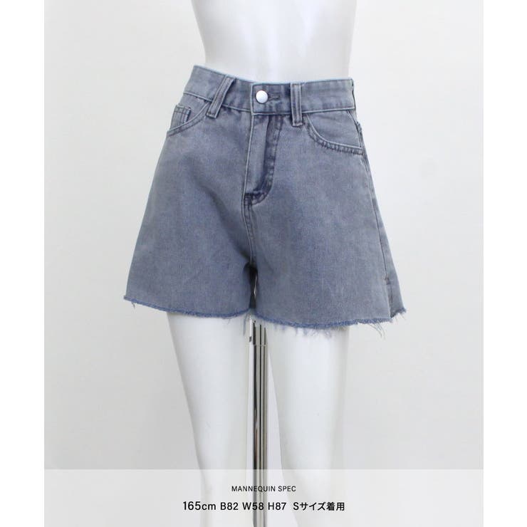 ヴィンテージ感がサマになる サイドスリットデニムショートパンツ