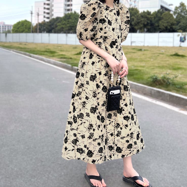 花柄ロングワンピース シフォンワンピース フレアワンピース 品番 Netw Riff リフ のレディースファッション通販 Shoplist ショップリスト