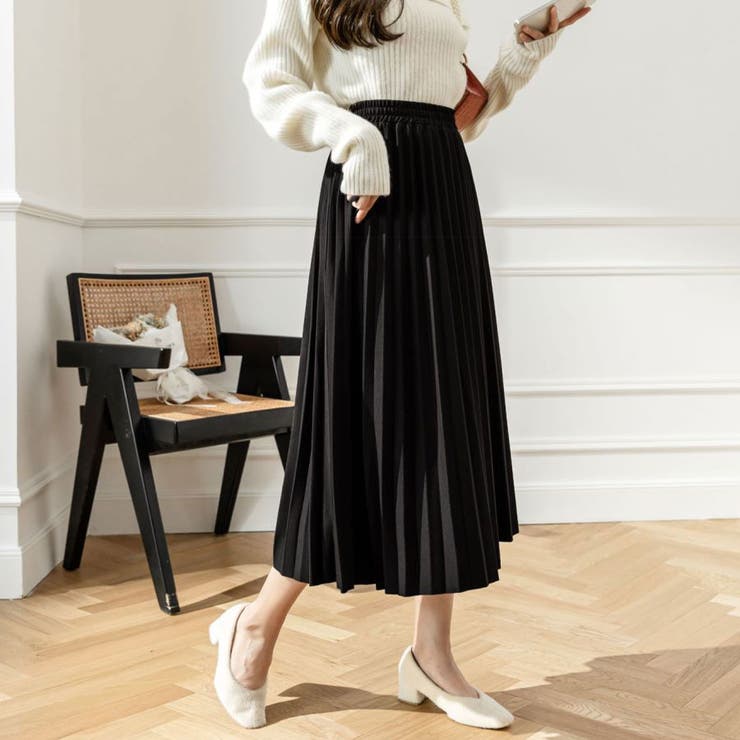 美品　プリーツプリーズ　ロングプリーツスカート　黒　ウエストゴム　2 Mサイズ ISSEY MIYAKE（ロングスカート ・ ブラック/黒色系）のフリマ