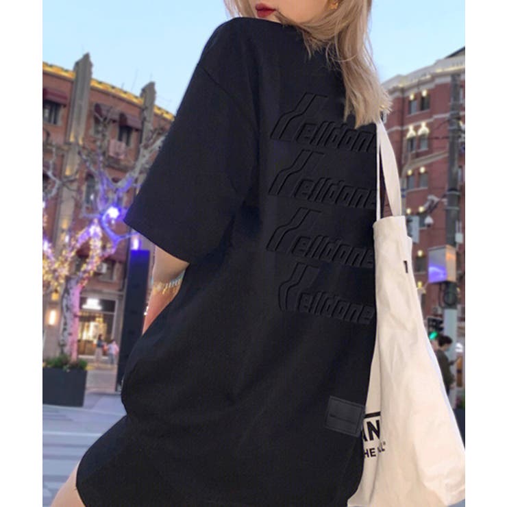 ブラック | ぷっくりとしたロゴがPOPなデザイン Tシャツ ロゴエンボス加工 | Riff