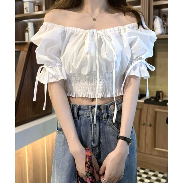 2WAYで着こなせる オフショルトップス クロップド丈[品番：NETW0001596