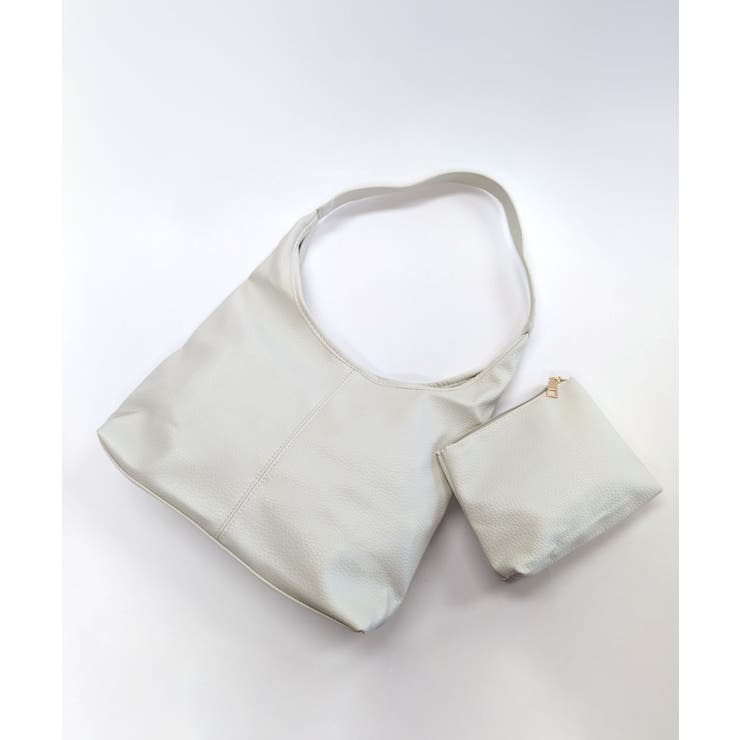 PRADA ホワイトシープスキンリアルファートートバッグ ポーチ付き PRADA ホワイトシープスキンリアルファートートバッグ ポーチ付き