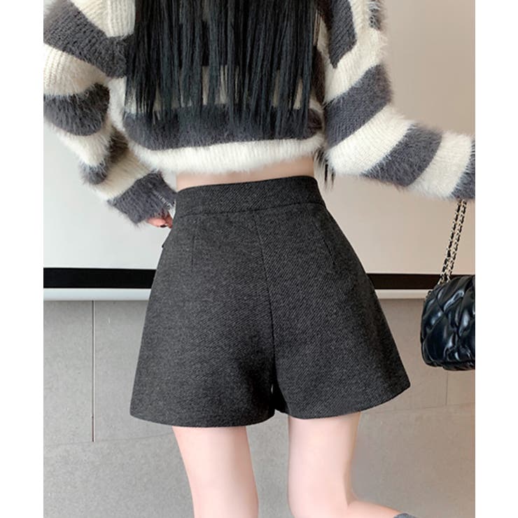 ハイウエストショートパンツ タック入り ショート丈[品番：NETW0002120