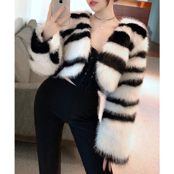 ノーカラーフェイクファーショートコート ジャケット ブルゾン | Riff | 詳細画像7 