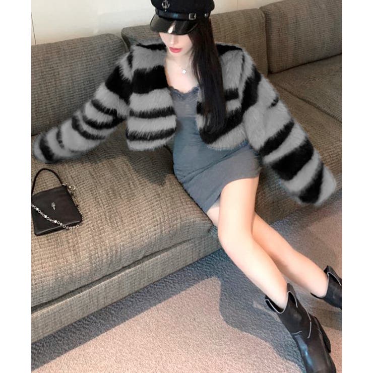 ノーカラーフェイクファーショートコート ジャケット ブルゾン | Riff | 詳細画像9 