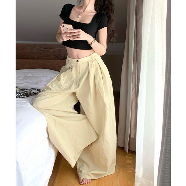 バックオープンスクエアネックTシャツ パッド付き カップ付き | Riff | 詳細画像17 