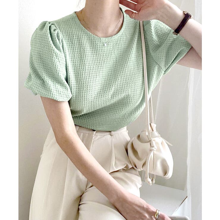PLEATS PLEASE ISSEY MIYAKE – isseymiyake.com