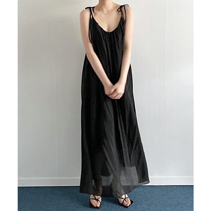 【美品】LILYBROWN モノグラム刺繍バックオープンワンピース キャミ付き LILY BROWN（リリーブラウン）の「刺繍キャミワンピースセット