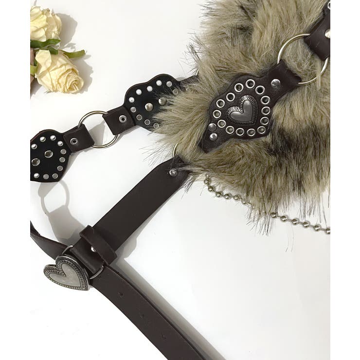 ハートバックルチェーン付きファーベルト フェイクファー 太ベルト | Riff | 詳細画像16 