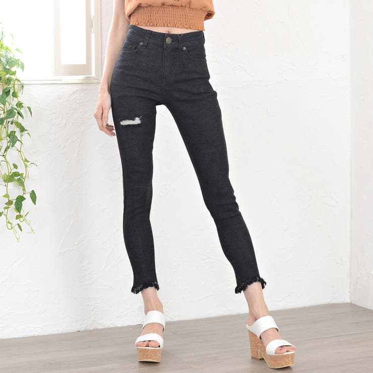 be Blumarine ビーブルマリン ビジュー デニムパンツ スキニー be Blumarine ビーブルマリン ビジュー デニムパンツ スキニー
