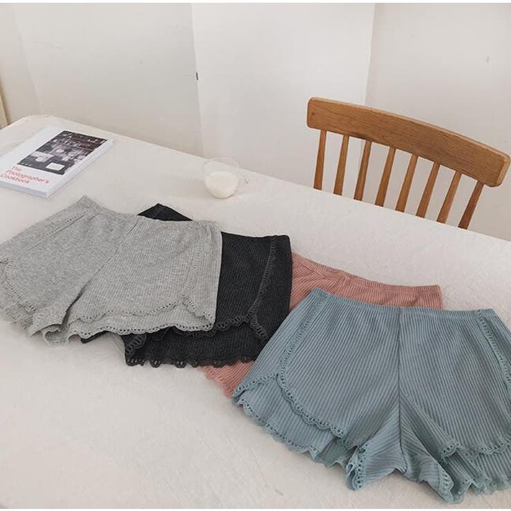 即納♪お得な人気商品♪３色コーディ美脚効果抜群総レースインナーショートパンツウエストゴムルームウェアペチパンツ/ショートパンツ//スカートパンツ♪bottoms01