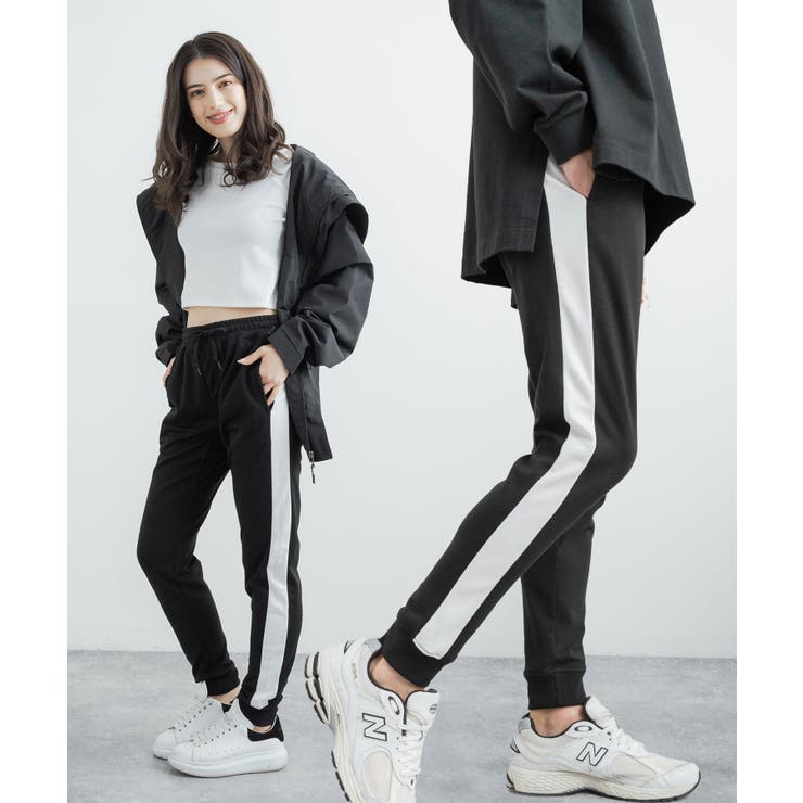 (ライン)ブラック | ジョガーパンツ サイドライン トラックパンツ | Rocky Monroe