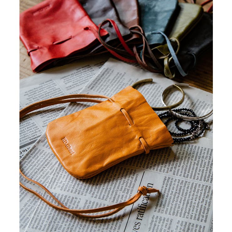 GUCCI ポーチ　ナイロン　レザー　巾着型　ロゴプレート　オレンジ　黒 GUCCI ポーチ ナイロン レザー 巾着型 ロゴプレート オレンジ 黒