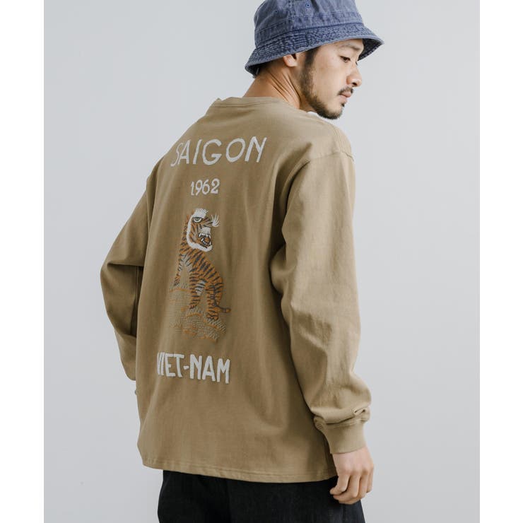 刺繍Tシャツ 刺繍 ロンＴ Ｔシャツ 長袖 モンロー ロンT 長袖 刺繍風[品番：OE000007752]｜Rocky Monroe（ロッキー