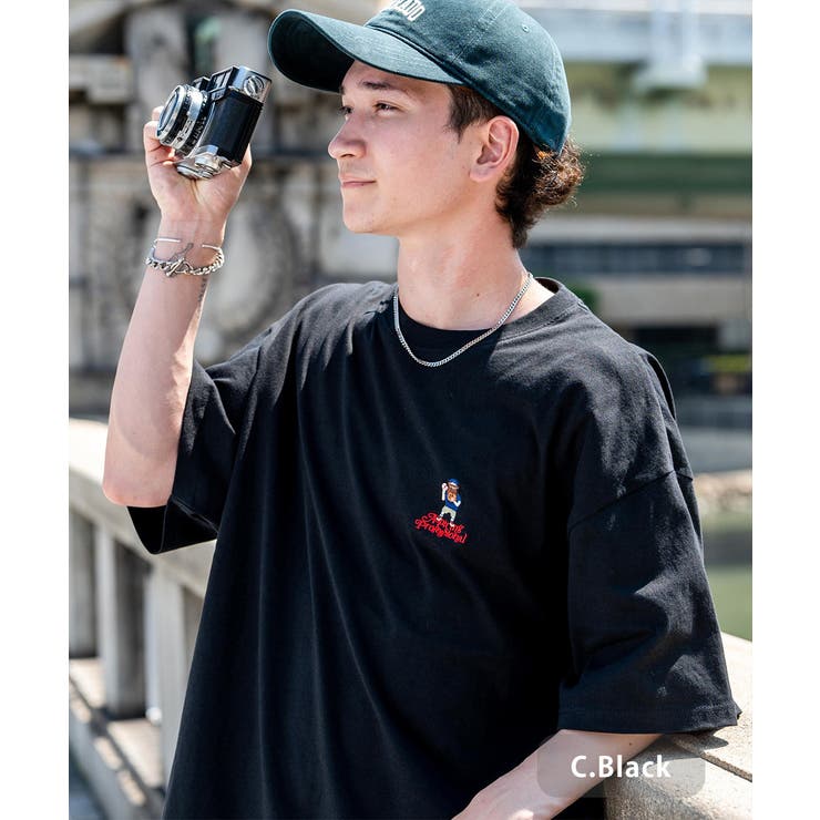 C.ブラック | Tシャツ 半袖 刺繍 | Rocky Monroe