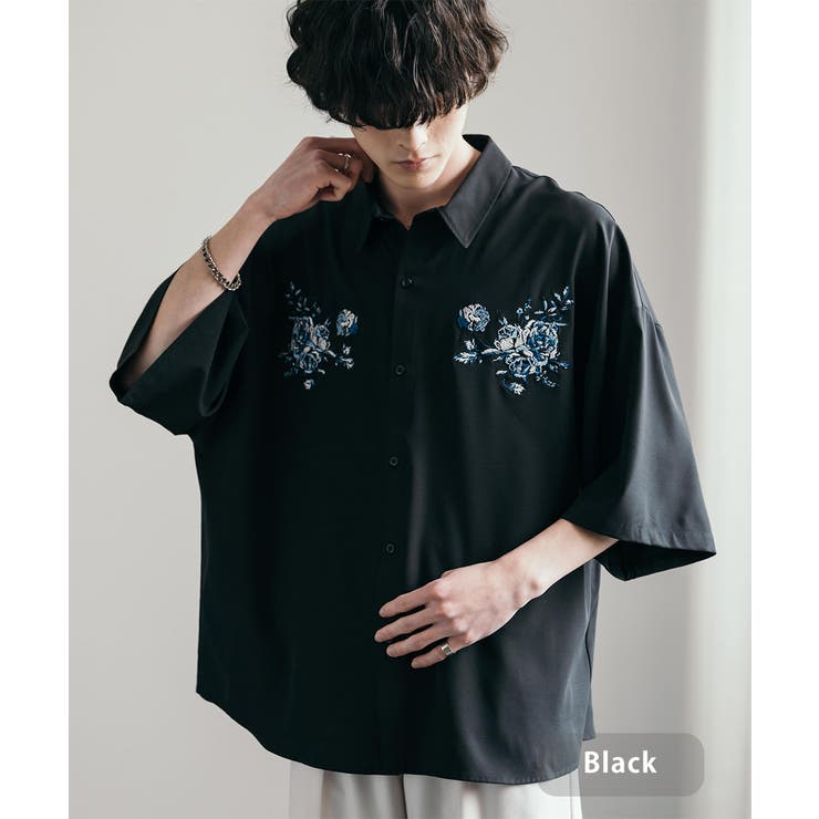 ブラック