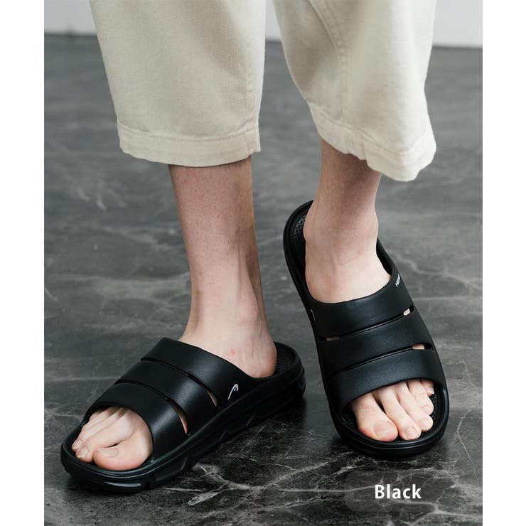 ブラック