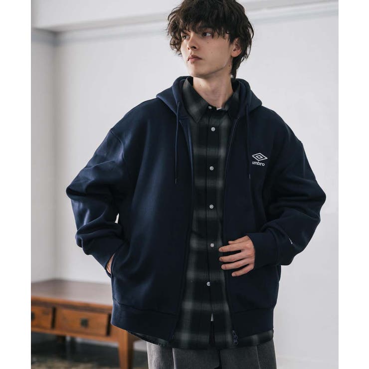 新品⭐︎お得です。UMBRO ジップアップジャケット です。 ナイロンジップジャケット（WEB限定価格 10/16～10/20）(M