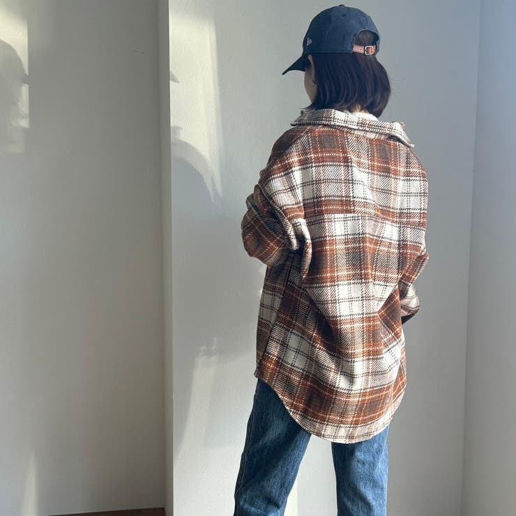 BEBE ONLINE STORE｜【お揃い】チェック柄後ろ切り替えフラップ