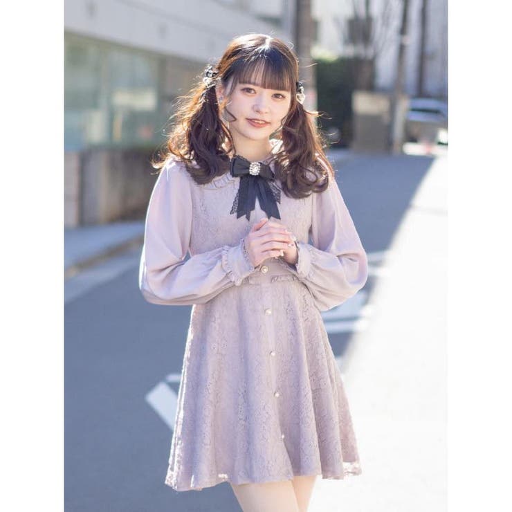 ビジュブローチ付き総レースワンピース[品番：RJTW0000932