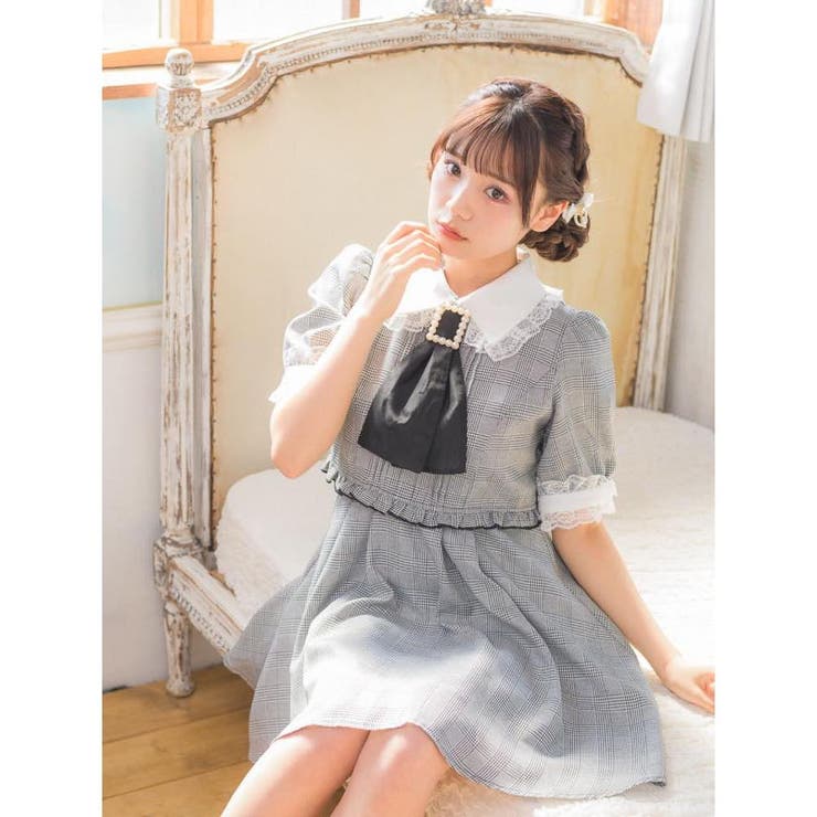 ビジュブローチネクタイワンピース[品番：RJTW0001077]｜ROJITA
