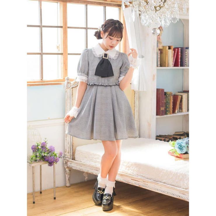 ビジュブローチネクタイワンピース[品番：RJTW0001077]｜ROJITA
