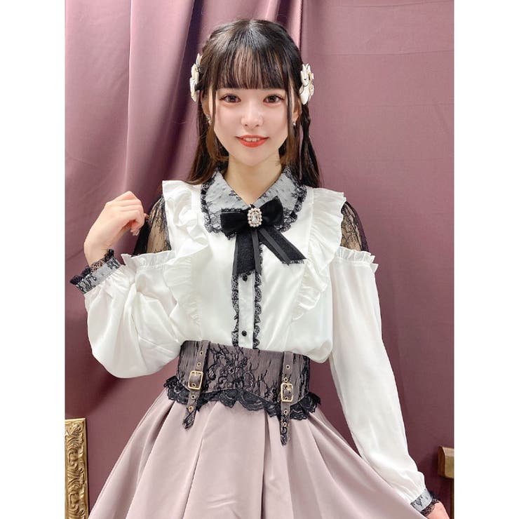 ROJITA♥ラッフル肩開きブラウス 白黒セット ROJITA♥ラッフル肩開きブラウス 白黒セット - メルカリ