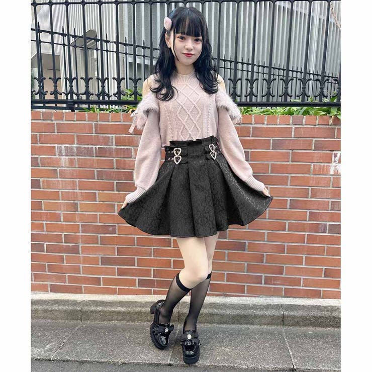 【完売必至】SELF PORTRAIT 装飾ニットミニスカート 完売必至】SELF PORTRAIT ニット装飾ミニスカート スカート