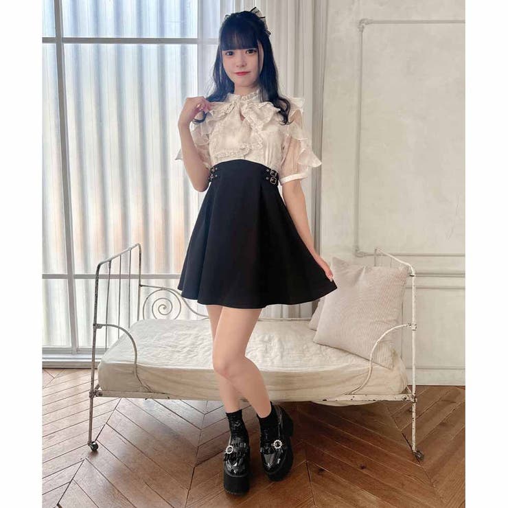 花柄ミニワンピース ROJITA Mサイズ追加】花柄半袖ミニワンピース（ワンピース）｜ROJITA