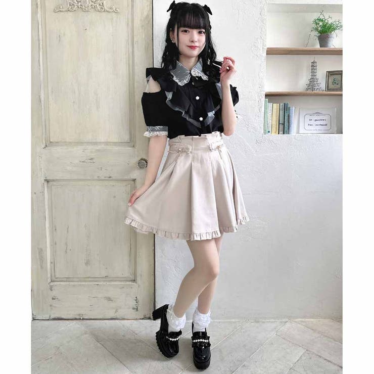 ROJITA♥ラッフル肩開きブラウス 白黒セット 肩開きVラッフル切替半袖ブラウス[品番：RJTW0002414]｜ROJITA