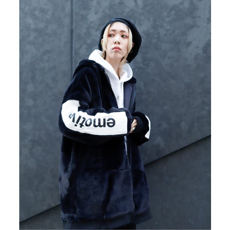 AFYFFUR ZIP PK[品番：RVSM0002597]｜rovtski（ロフトスキー ）の