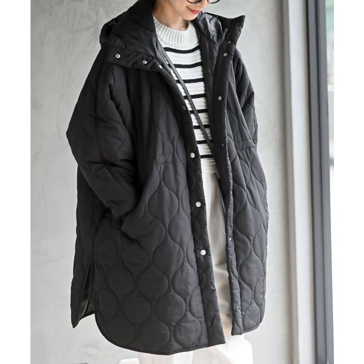 ブラック | ウェーブキルトＢＩＧフードコート | rps