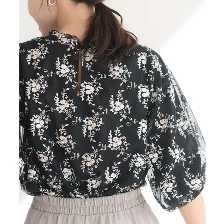 チュール刺繍フリルネック6分袖ブラウス[品番：RPSW0001400