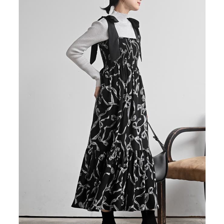 ブラック | リボン柄プリントシャーリング肩リボンワンピース | rps