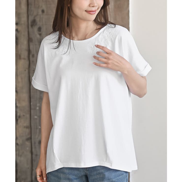 アイボリー | タック刺繍Ｔシャツ | rps