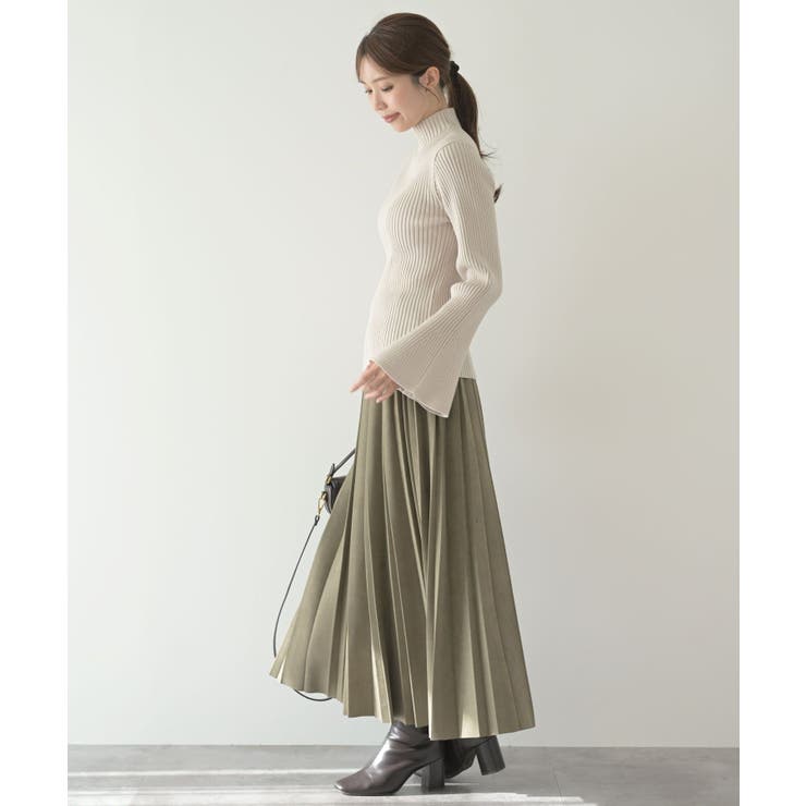 極美品 CFCL リブ ベルスリーブ ニット トップス 黒 洗濯可 ボトルネック cfclシーエフシーエルボトルネックトップスサイズ1 極美品 CFCL リブ