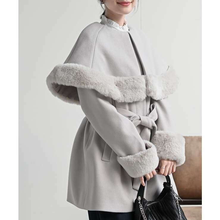 グレージュ | フェイクファーケープ付きコート | rps