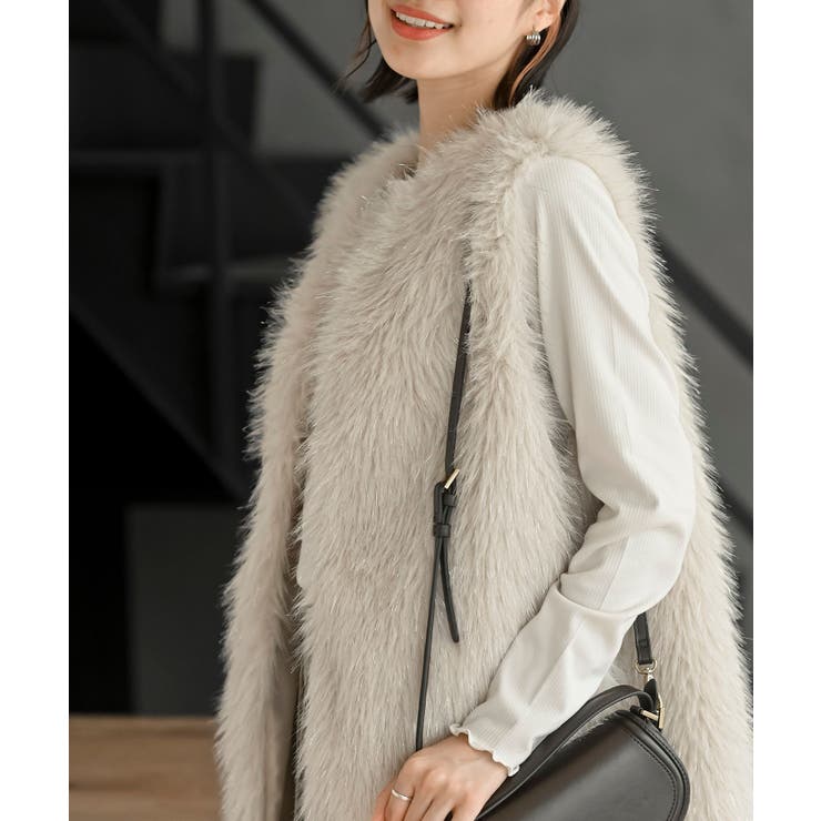 ラメ入りフェイクファーベスト[品番：RPSW0003950]｜rps（アール