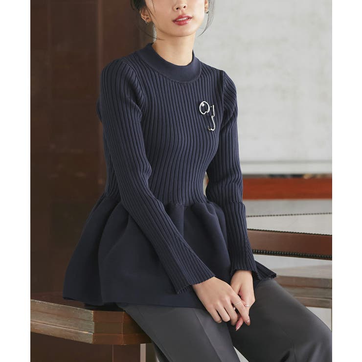 ネイビー(NE) | スポンディッシュボリュームぺプラムニット | RUIRUE BOUTIQUE