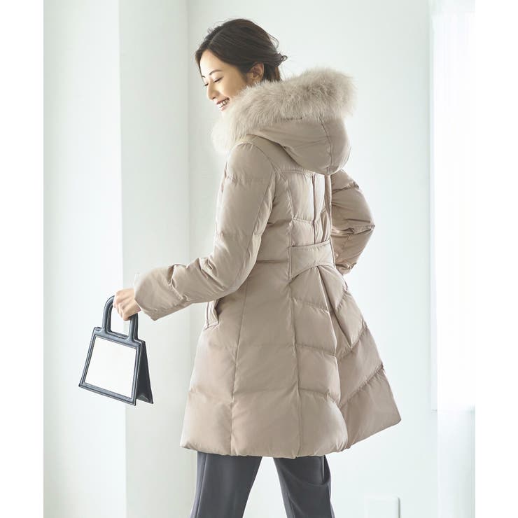 シンプル/グレージュ(2C) | フォックスファーバッスルスタイルダウンコート | RUIRUE BOUTIQUE