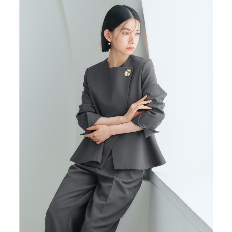 スレートグレー(DGY) | ノーカラーラップペプラムワイドパンツスーツ | RUIRUE BOUTIQUE