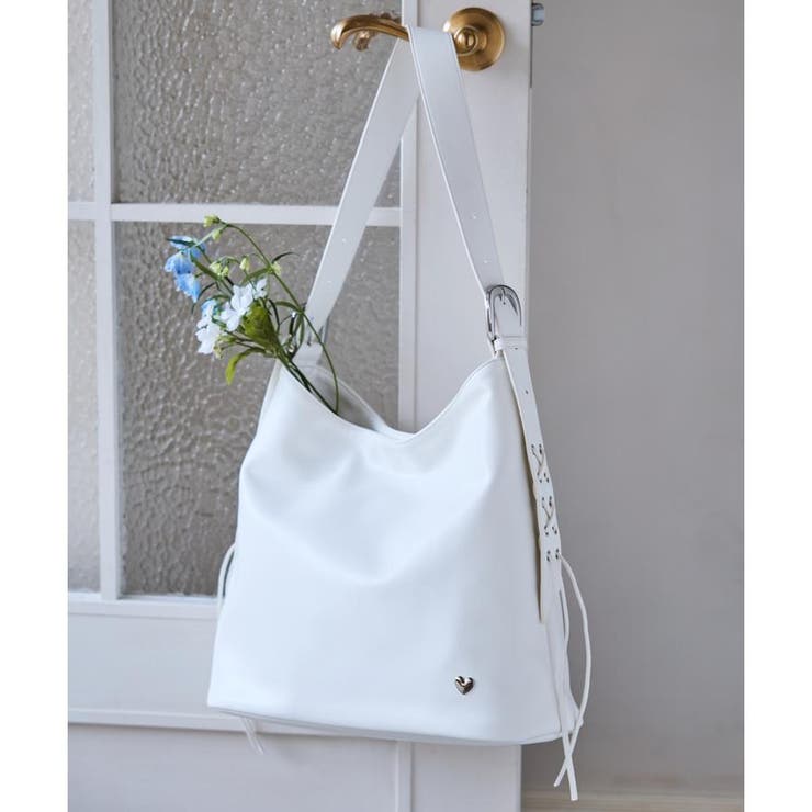 ホワイト | ワイドベルトワンショルダーソフトバッグ | & chouette